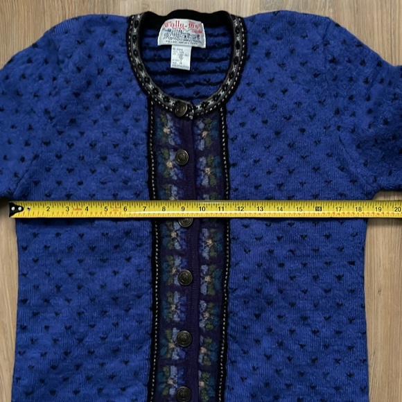Wool cardigan - Picture 5 of 7
